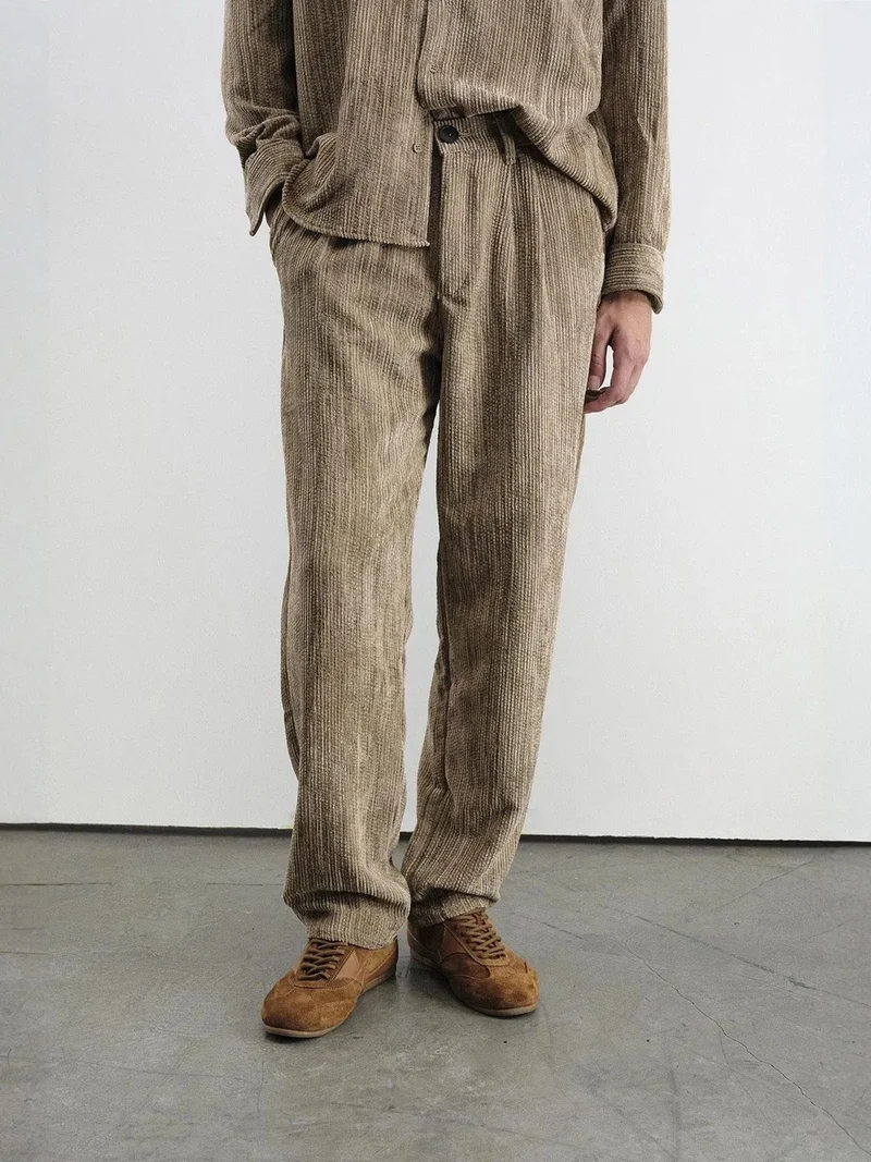 جيستو بنطلون جيستو مطوي بنقوش